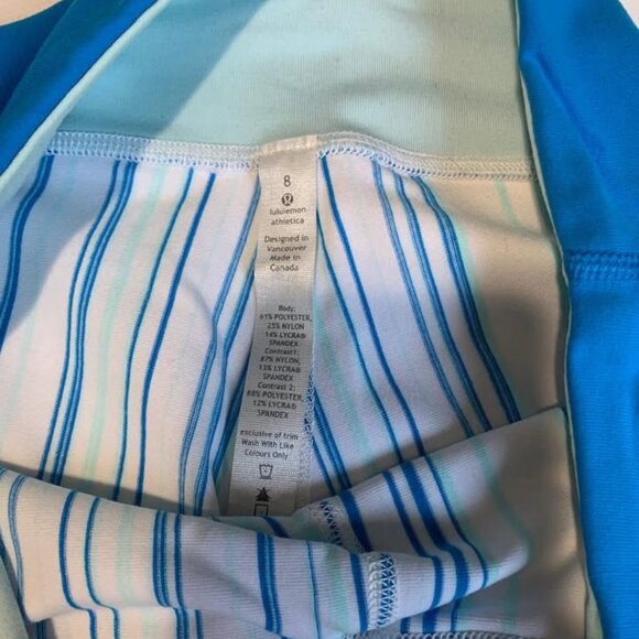 Never worn Lululemon Cropped Leggings – White & Blue Stripe – Size 8 - Picture 4 of 8